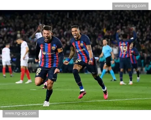 绿茵苍穹下的终极对弈：当巴萨的热烈红蓝撞上尤文的黑白沉淀